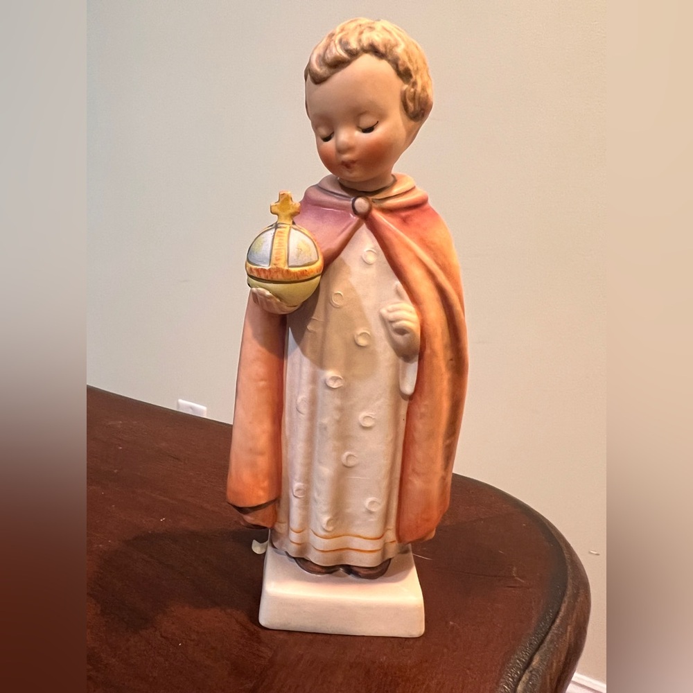 Vintage Hummel Holy Child figurine